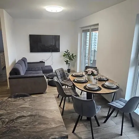 Regal Park 59 * Έλμπλαγκ