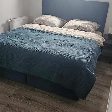 Διαμέρισμα Regal Park 59